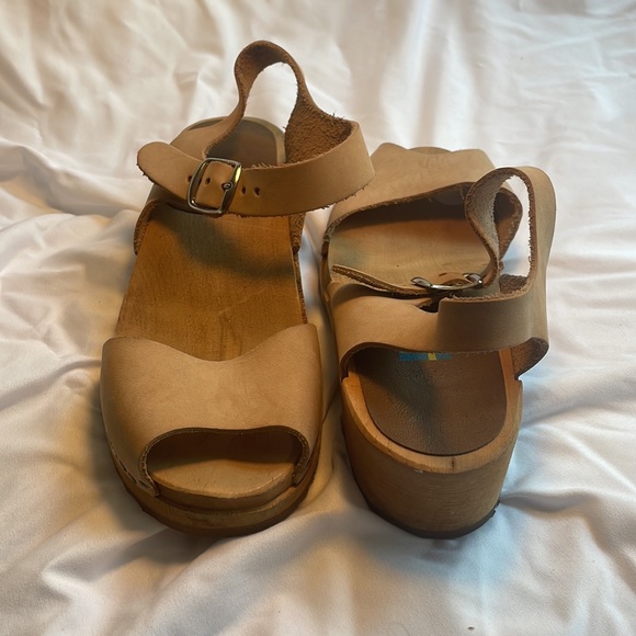 Mia Swedish clog - Picture 4 of 4